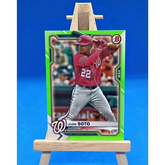 2021 Bowman - Juan Soto #67 Neon Green Border SP 132/399 - Picture 1 of 6